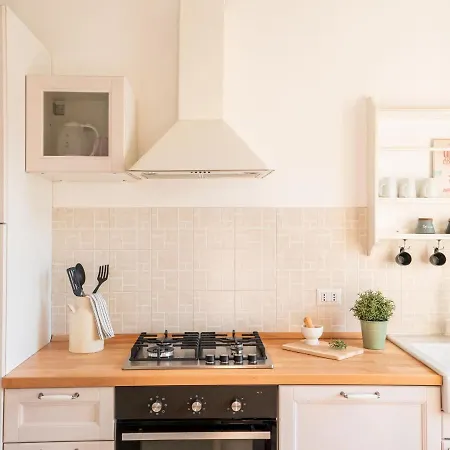 Apartment The Rent - Modern One Near Udine *