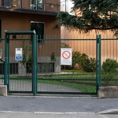 Lejlighed The Rent - Modern One Near Udine Milano